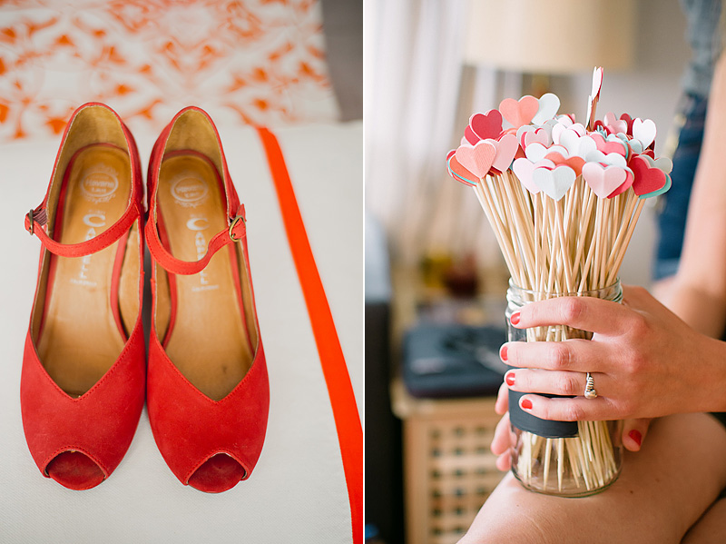 bride's shoes, little wedding decoration details