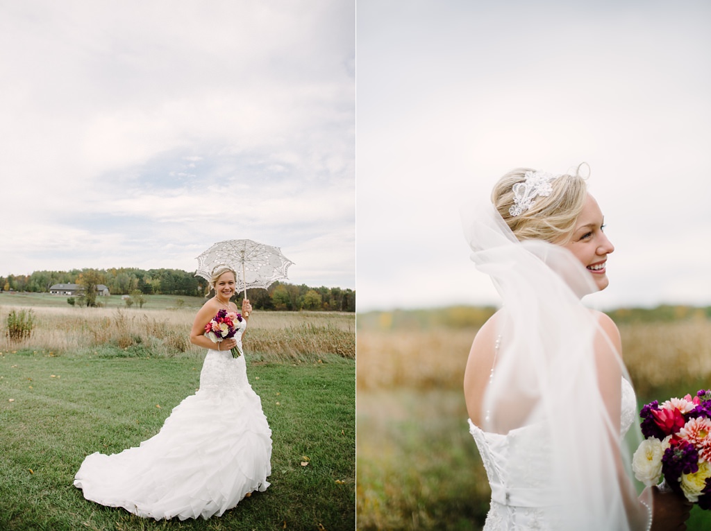 bridal portraits outdoor with parasol
