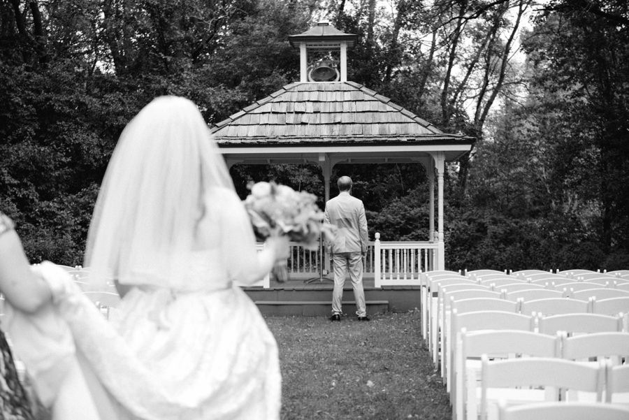 minnetonka minnesota wedding photographer orchard marriage