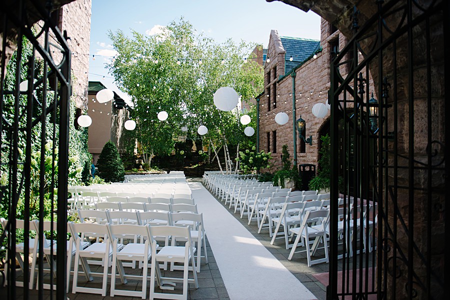 Minneapolis Mansion Wedding Photography, Minneapolis Modern Wedding Details, Van Dusen Mansion Ceremony