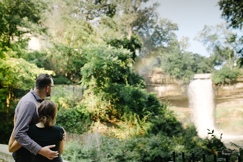 engagement session location waterfall