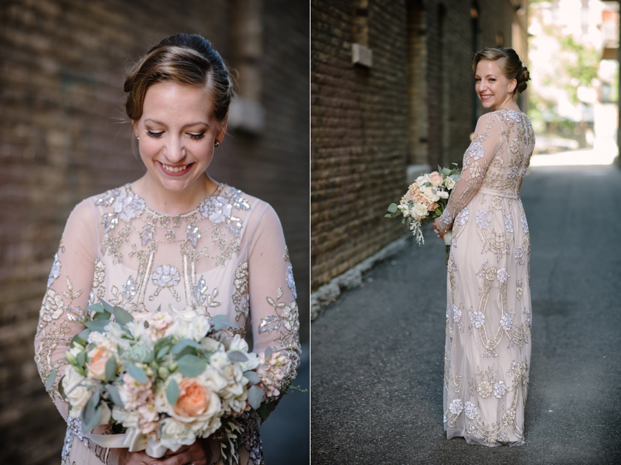 Bridal gorgeous natural Portraits in an alley