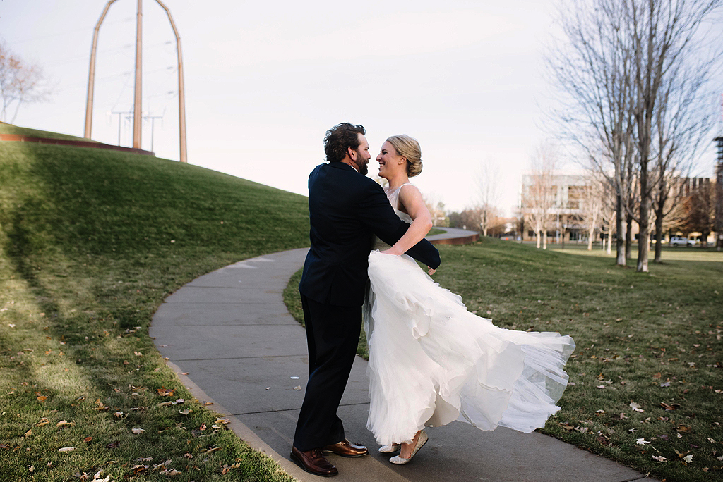 Bride and Groom Casual Photos Outdoors In Minneapolis Park