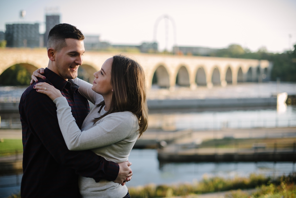early morning engagement session at stone arch bridge minneapolis