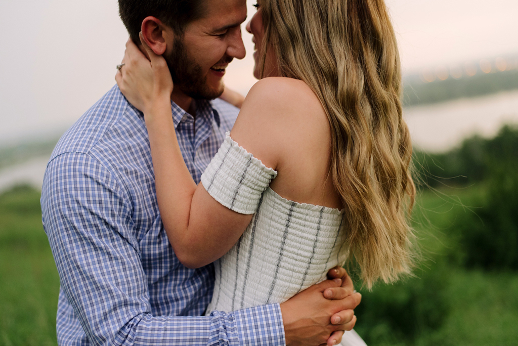 minnesota couple embracing during engagement session