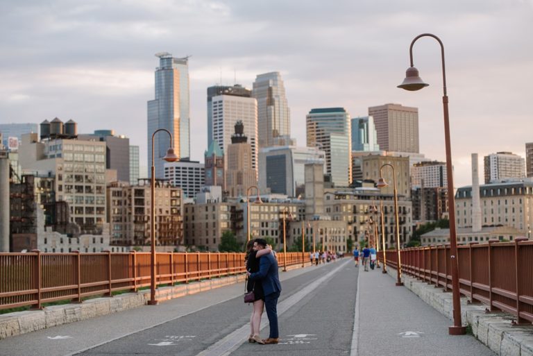 Proposal at Stone Arch Bridge - Wedding Photographer Laura Alpizar