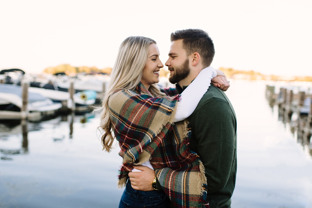 fall engagement session at excelsior bay minnesota