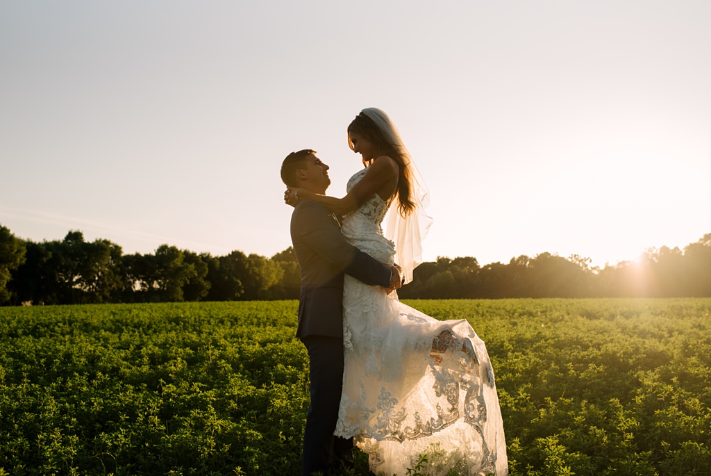 Bride and groom at Hidden Greens Wedding in Minnesota