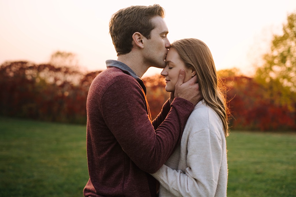 engagement session at lake minnetonka in fall