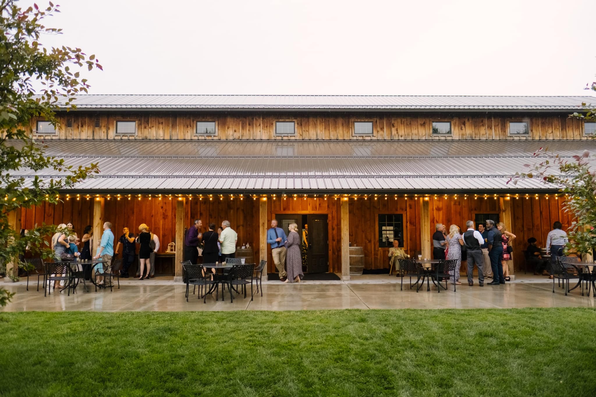 creekside farm wedding reception