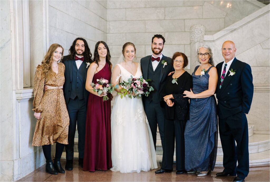 Formal family wedding photos by Laura Alpizar, Minneapolis wedding photographer